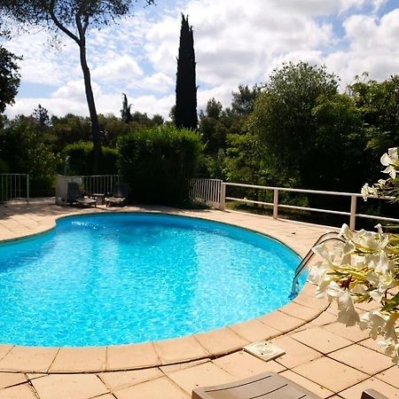 Le Relais Des Lavandins Le Muy Exterior foto